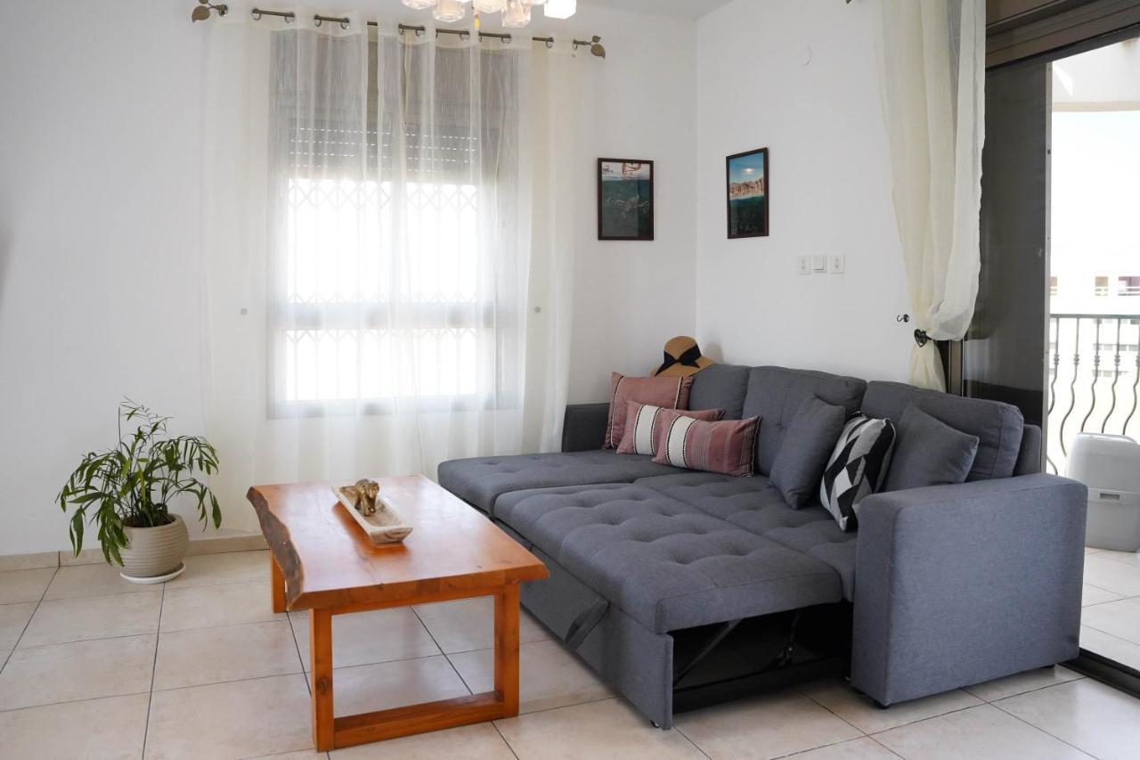 Two Bed Room Apartment 5 Min Walk To The Beach Eilat Exterior foto